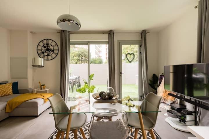 אנטיב Stylish New 1 Bedroom Apartment In Juan Les Pins מראה חיצוני תמונה