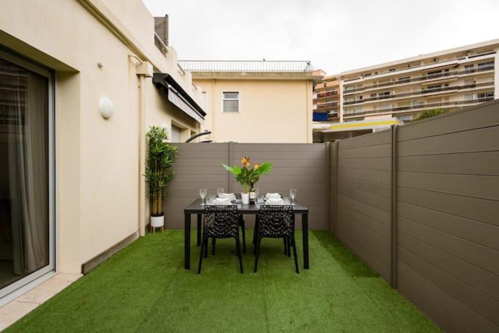 אנטיב Stylish New 1 Bedroom Apartment In Juan Les Pins מראה חיצוני תמונה